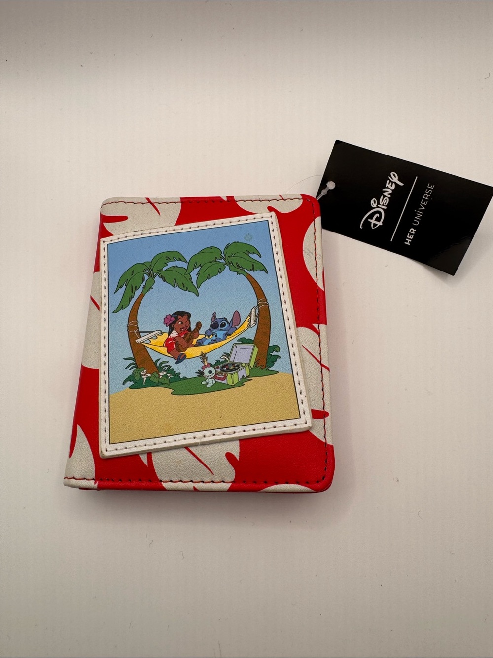 NWT Her Universe Disney Lilo and Stitch Mini Wallet. 3.5” by 4.25” FLAW